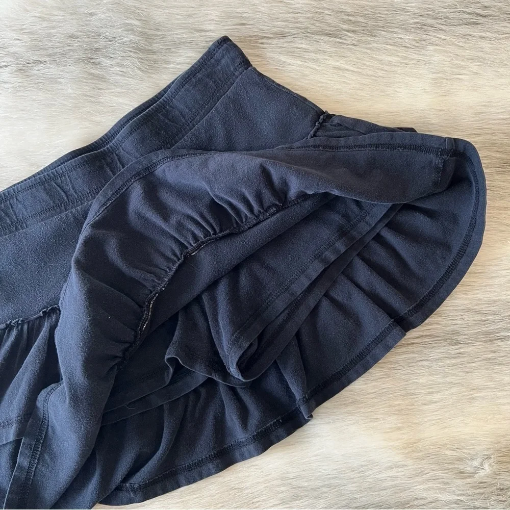 OLD NAVY Skater Scooter Skort L Black Ruffled